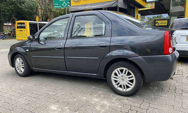 Renault Logan 1.6 Mt...