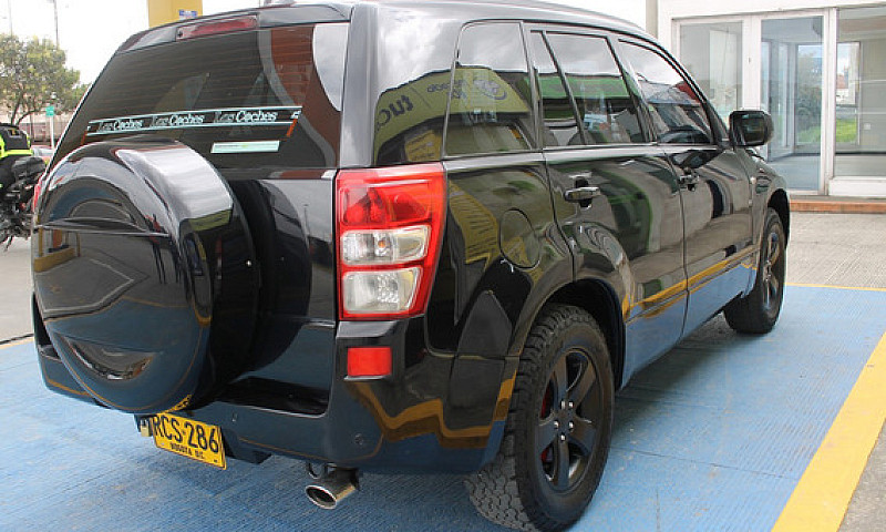Suzuki Grand Vitara ...