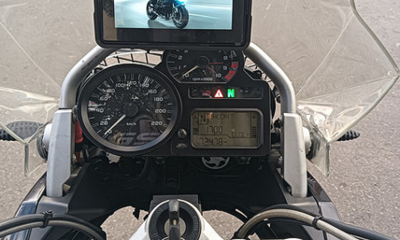 Hermosa Triple Black...