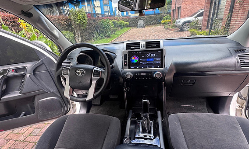 Toyota Prado 3.0 Tx...