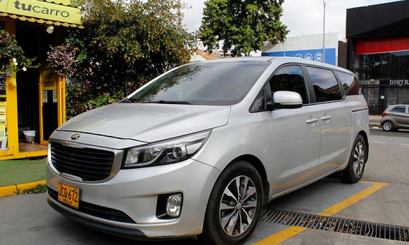 Kia Grand Carnival S...