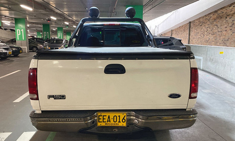 Ford F-150 5.4 Xlt L...