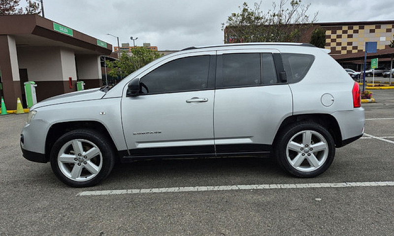 Jeep Compass 2.4 Lim...