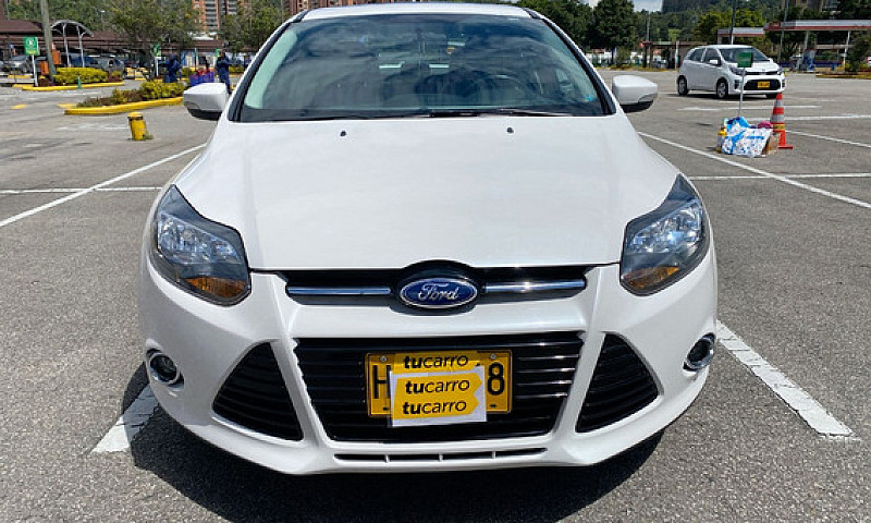 Ford Focus 2.0 Titan...