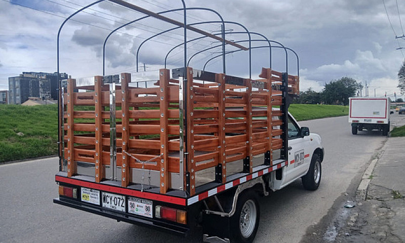 Nissan Frontier 2.4L...