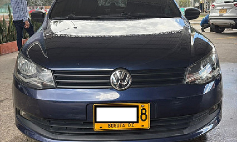 Volkswagen Voyage 1....