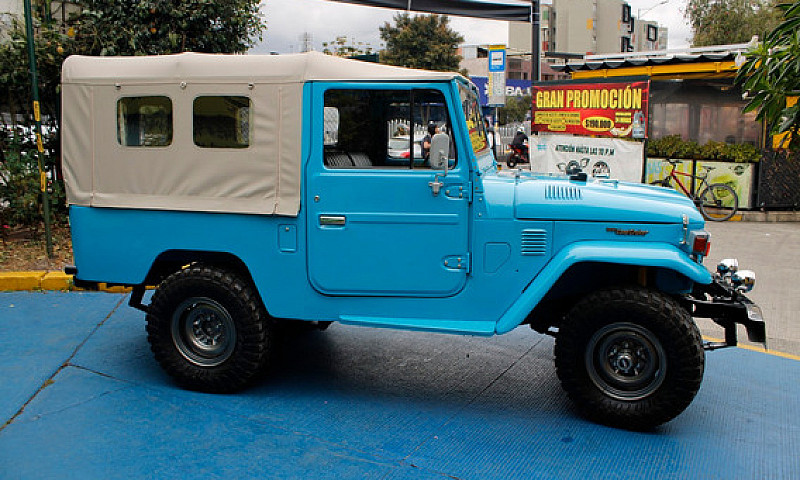 Toyota Fj 1973 Fj 43...
