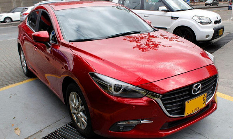 Mazda 3 2.0 Touring ...