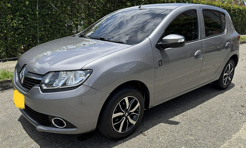 Renault Sandero 1.6 ...