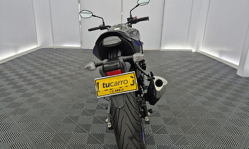 Suzuki Gsxs750 ...
