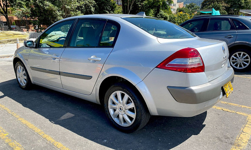 Renault Megane 2.0 E...