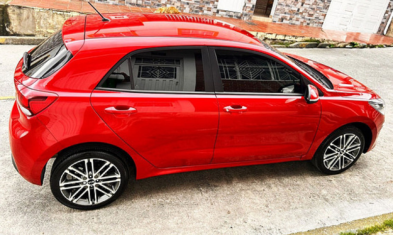Kia Rio 1.4 Vibrant...