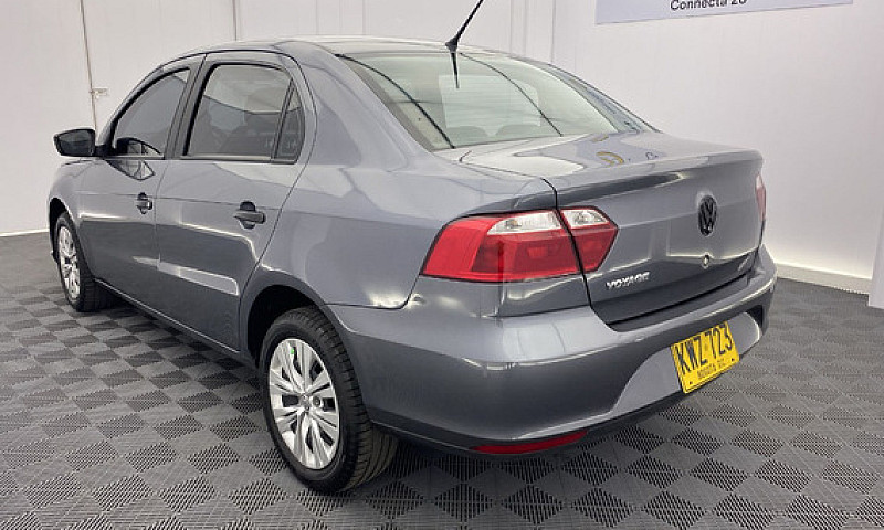 Volkswagen Voyage 1....