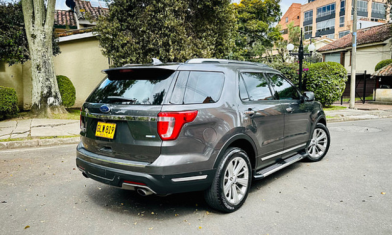 Ford Explorer 2.3 Li...