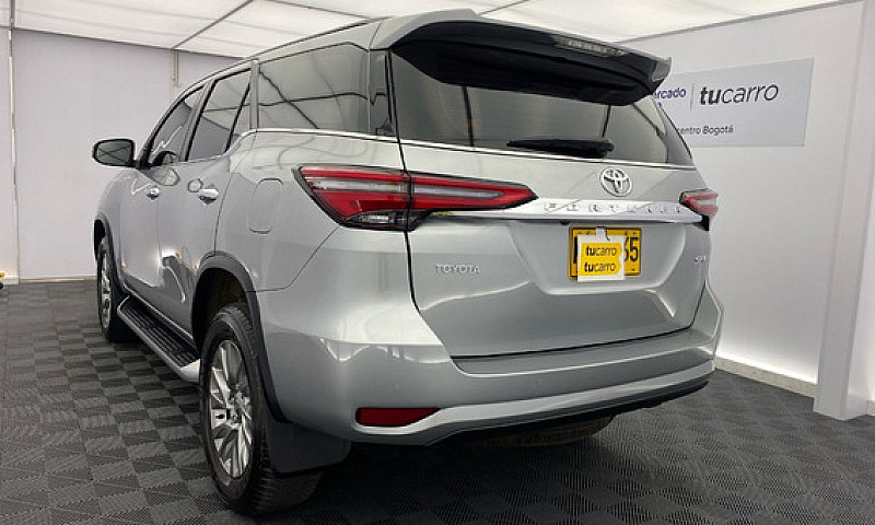 Toyota Fortuner 2.7 ...
