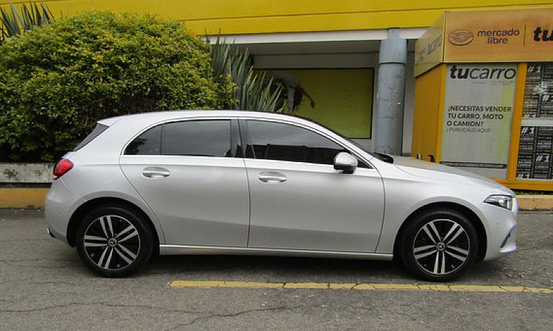 Mercedes Benz Clase ...