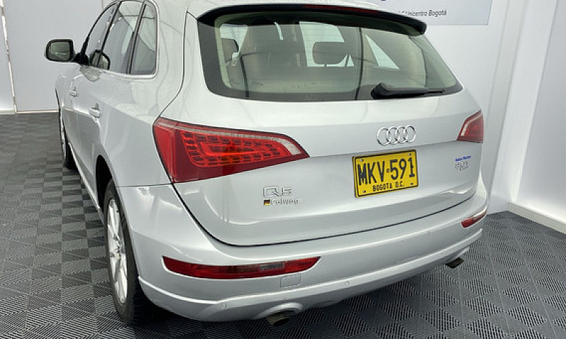 Audi Q5 2.0 Tfsi S-T...