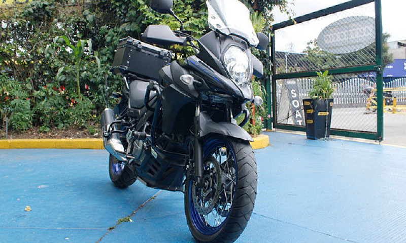 Suzuki V-Strom Dl650...