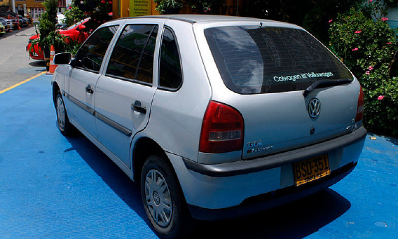 Volkswagen Gol 1.8 M...