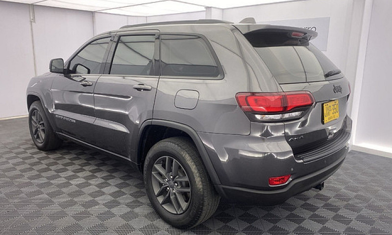 Jeep Grand Cherokee ...