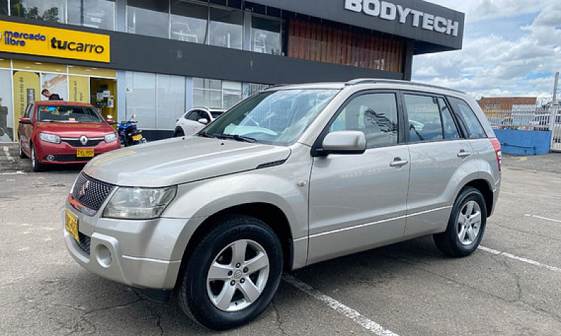 Suzuki Grand Vitara ...