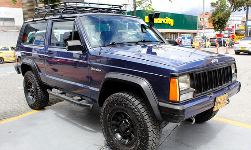 Jeep Cherokee 4.0 Re...