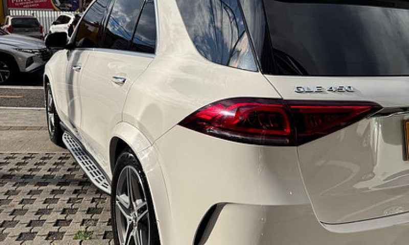 Mercedes-Benz Clase ...