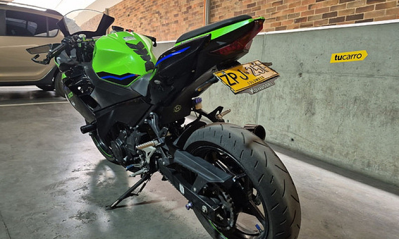 Kawasaki Ex400  2021...