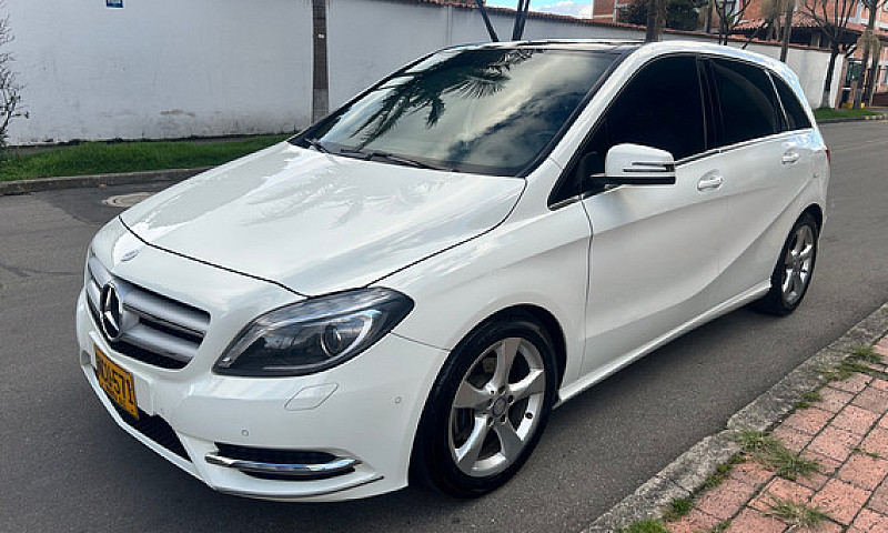 Mercedes-Benz Clase ...