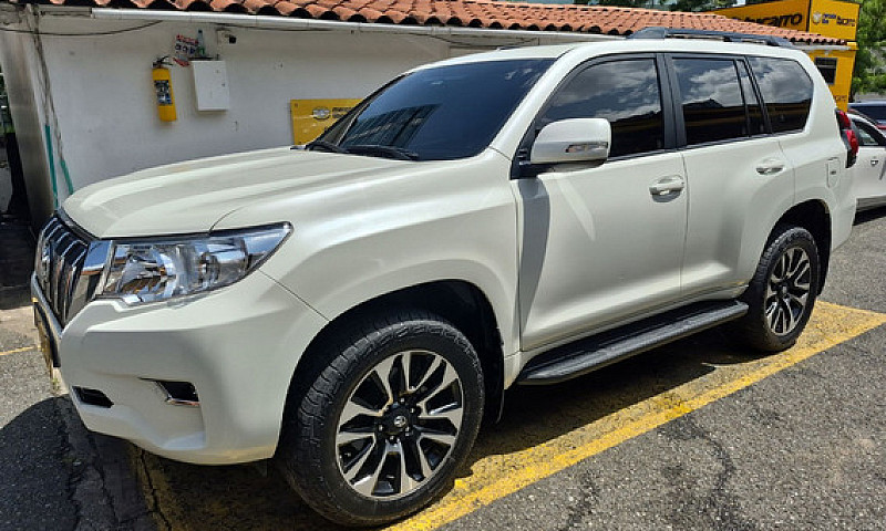 Toyota Prado 2.8 Tx-...