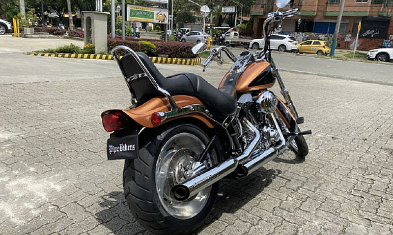 Harley Davidson 1.6 ...