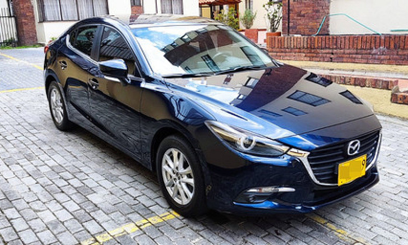 Mazda 3 2.0 Touring ...