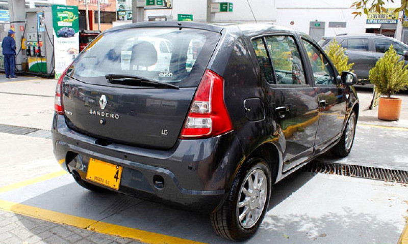 Renault Sandero 1.6 ...