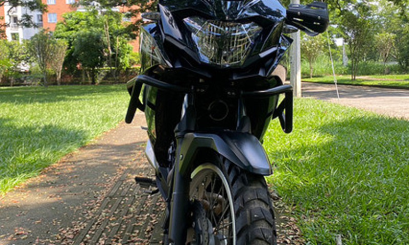 Kawasaki Versys X300...