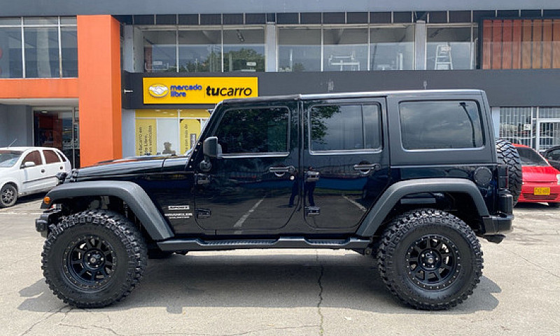 Jeep Wrangler Unlimi...