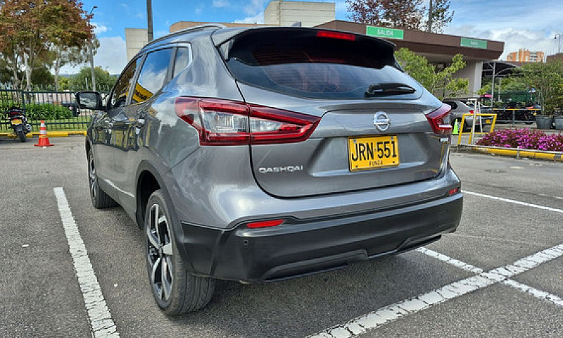 Nissan Qashqai 2.0 E...