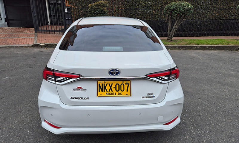 Toyota Corolla 1.8 H...