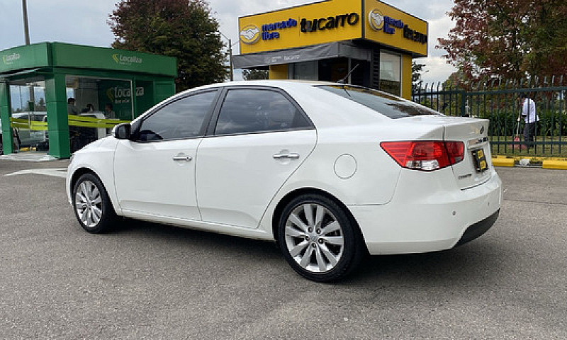 Kia Cerato Forte 1.6...