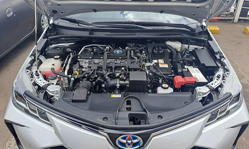Toyota Corolla Hibri...
