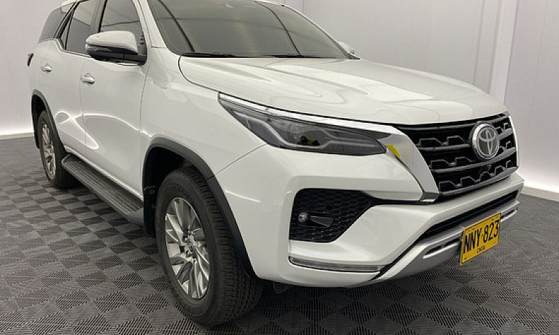 Toyota Fortuner...