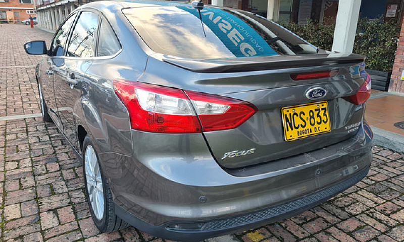 Ford Focus Titanium ...