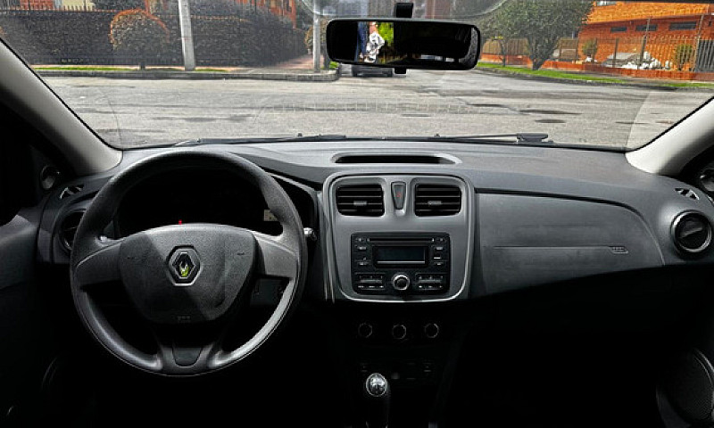 Renault Sandero 1.6 ...
