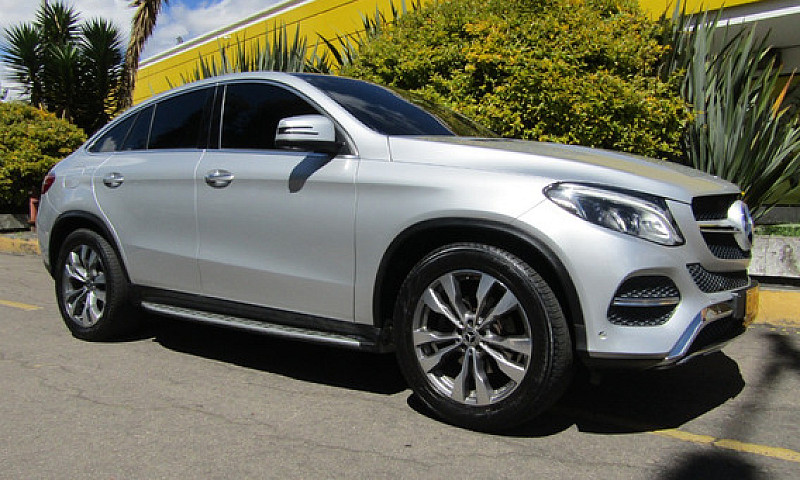 Mercedes-Benz Clase ...