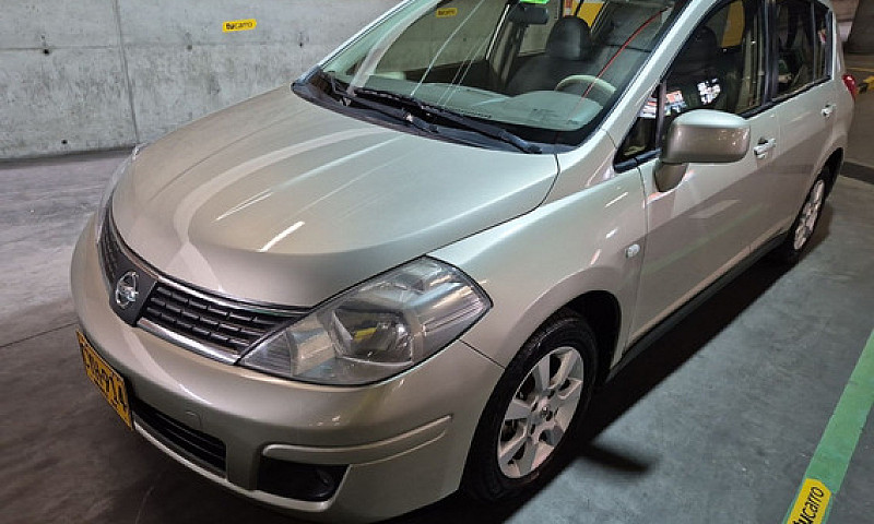 Nissan Tiida Hb 1.8 ...