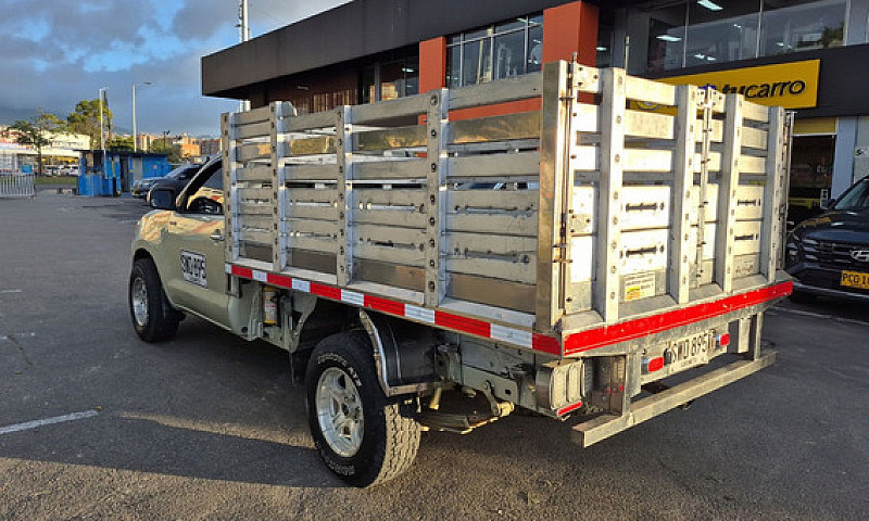 Toyota Hilux 2.7 Imv...