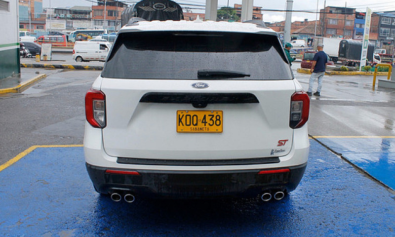 Ford Explorer St 3.0...