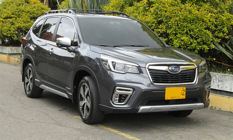 Subaru Forester 2.0 ...