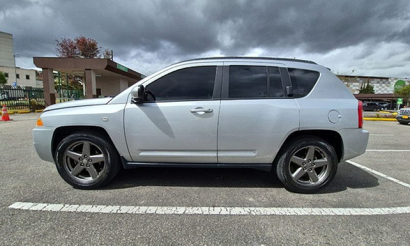 Jeep Compass 2.4 Lim...