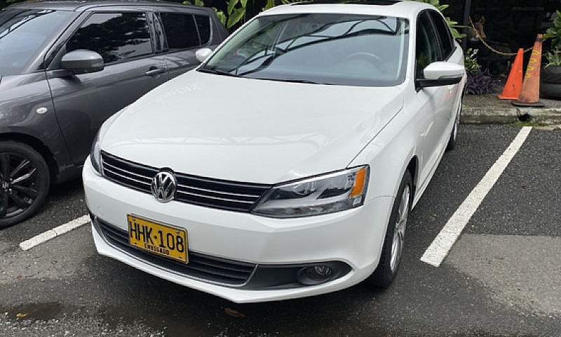 Volkswagen Jetta 2.5...