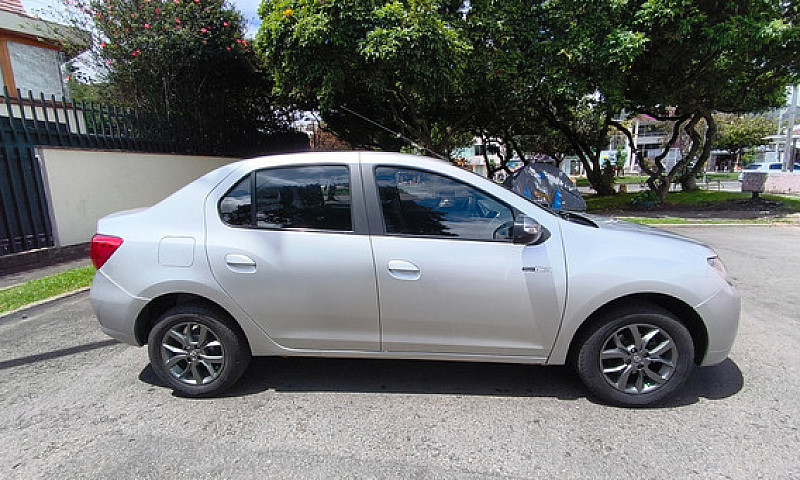 Renault Logan 1.6 Ni...